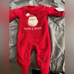 pajamas 0-3 months and 3 months